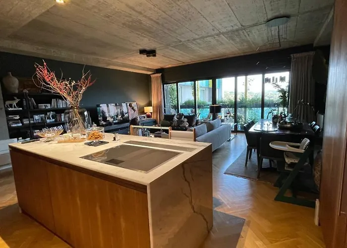 Luxury @air Albania Stadium Szálloda Tirana